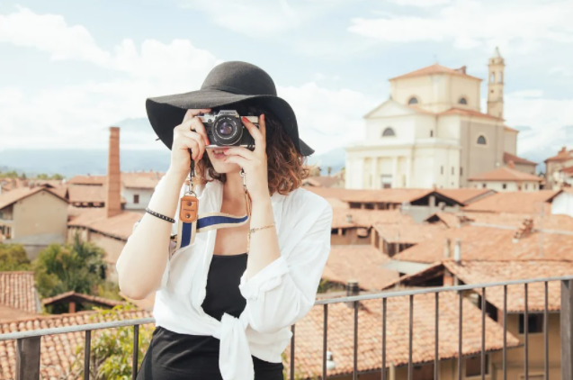 Photographer Tourist Snapshot